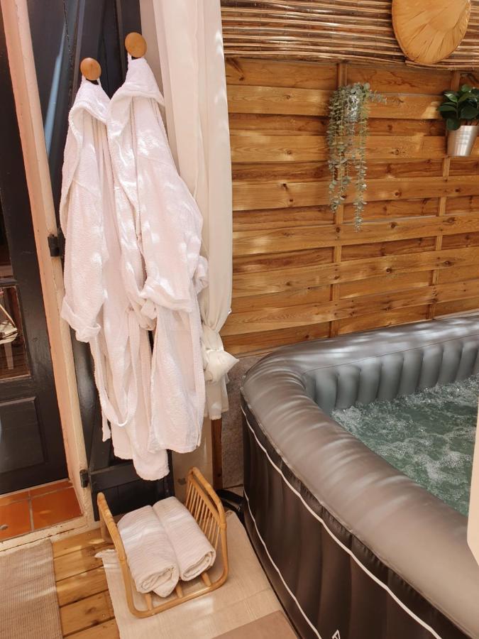 Une Nuit A Bali - Appartement Cocooning Sollies-Toucas Bagian luar foto