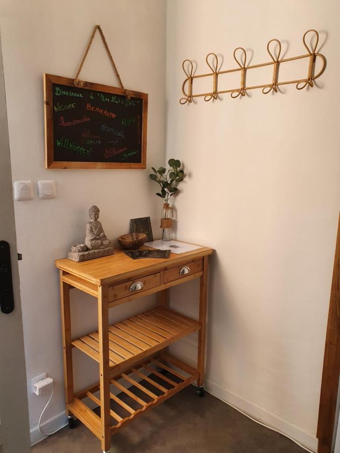 Une Nuit A Bali - Appartement Cocooning Sollies-Toucas Bagian luar foto