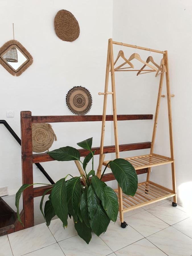 Une Nuit A Bali - Appartement Cocooning Sollies-Toucas Bagian luar foto