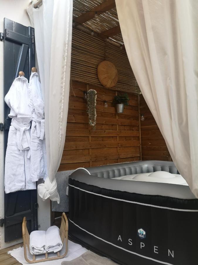 Une Nuit A Bali - Appartement Cocooning Sollies-Toucas Bagian luar foto